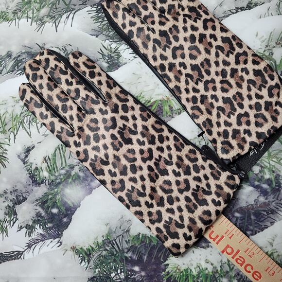 NWT Lord & Taylor Leopard Cashmere Lined Gloves size 8 - Picture 2 of 7
